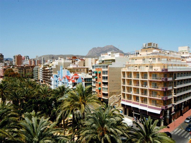 Hotel Tanit Benidorm Kültér fotó